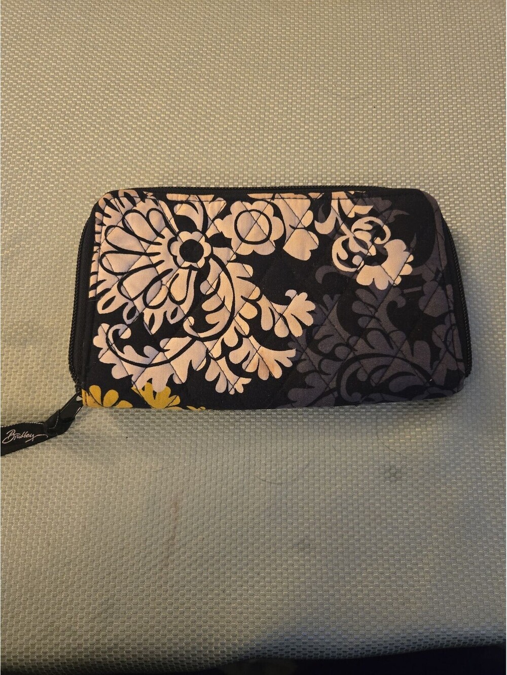 Vera Bradley Yellow and Gray Floral Quilted Zip-Around Wallet - Picture 2 of 5